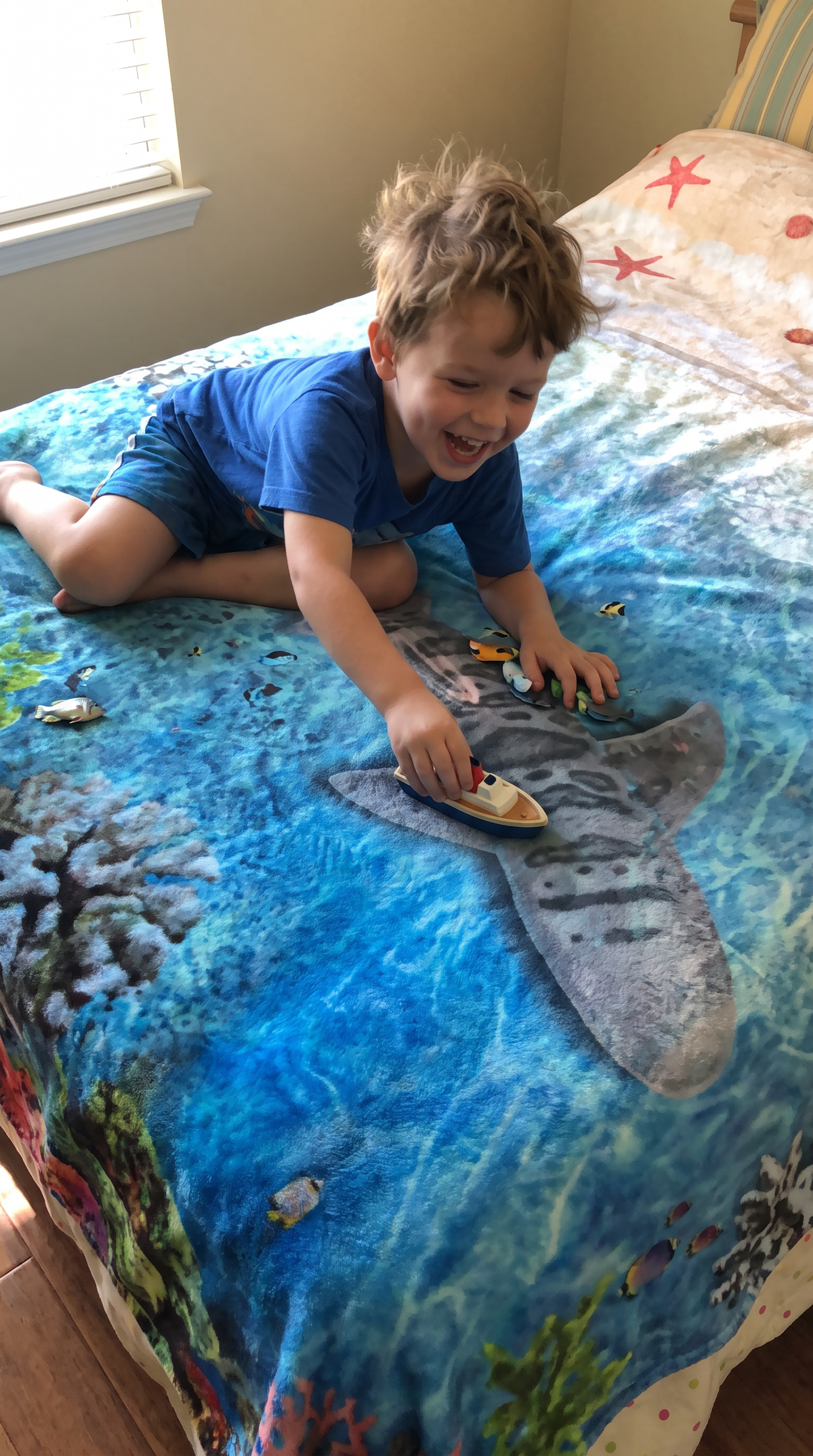 Rustic Soho - Hawaiian Coral Reef (Throw or Twin XL)